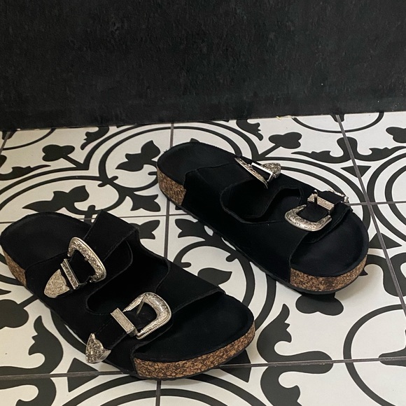 Anna Black with Silver Buckle Slides size 9 - Picture 1 of 5